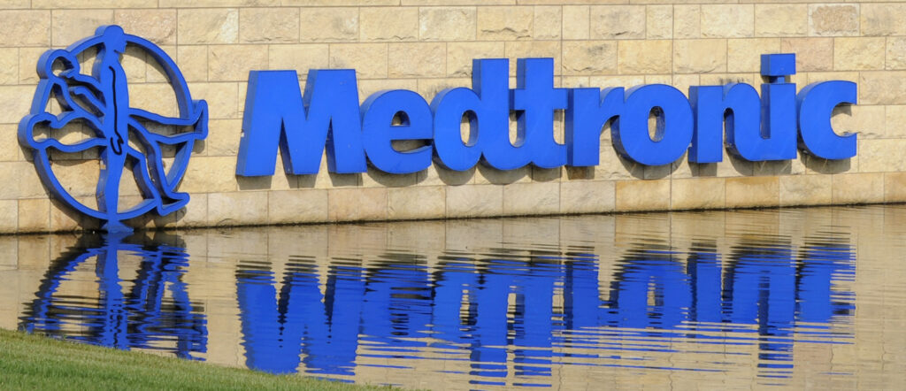 Medtronic (MDT) Earnings and Spinoff – Should You Buy This New Robotic-Surgery Competitor?