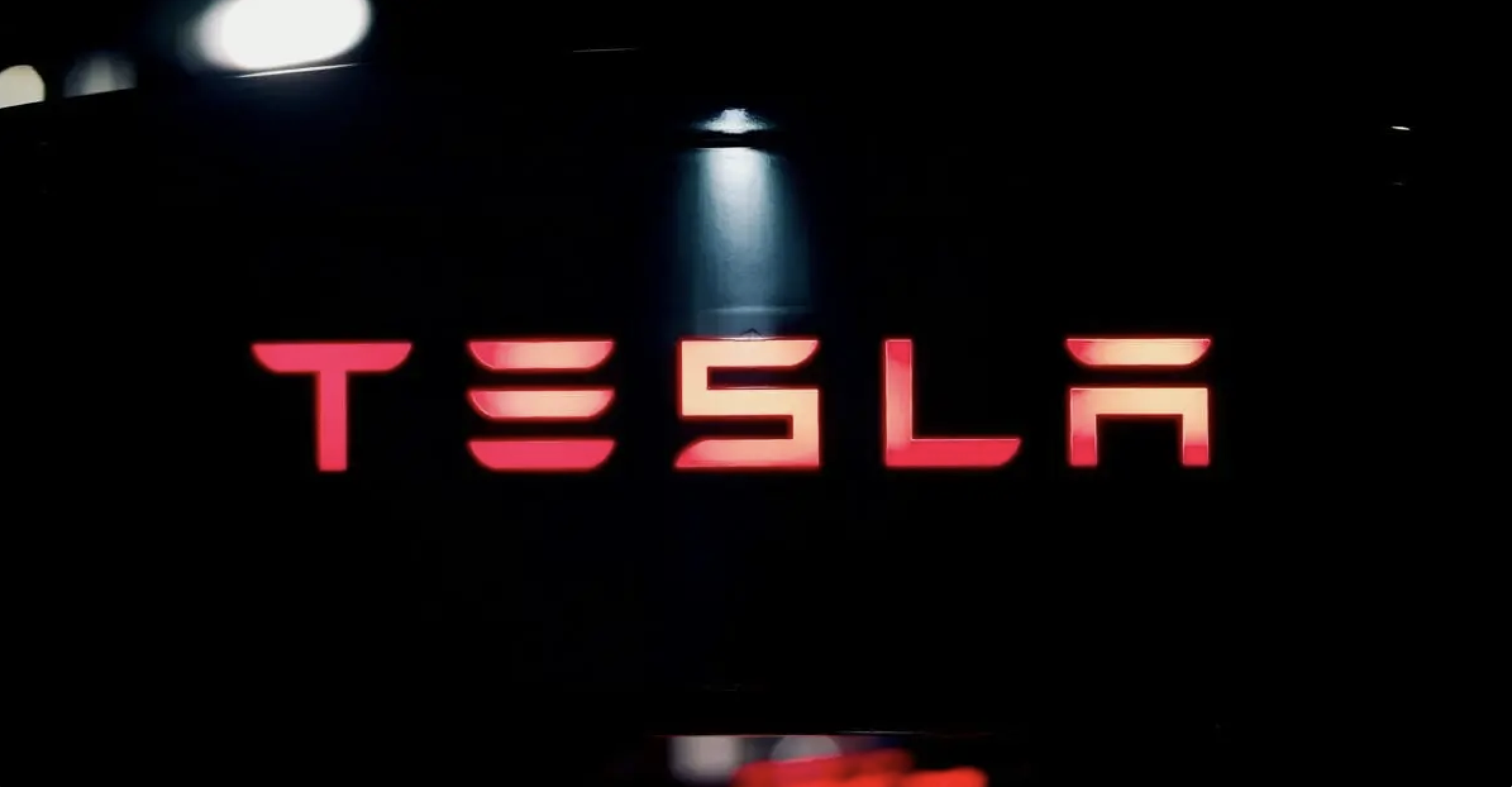 Tesla’s ‘Ridiculously Overvalued’: What Michael Burry and Other Tesla Bears See