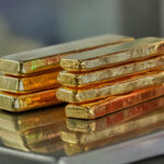 Gold Surges Past $5,400 on Tensions – JPMorgan Targets $6,300 by Year-End