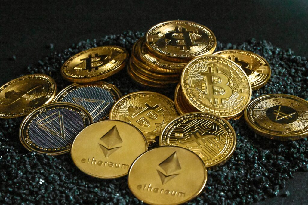 Best Cryptocurrency ETFs: 12 Top Funds for Bitcoin, Ethereum, and Popular Altcoins
