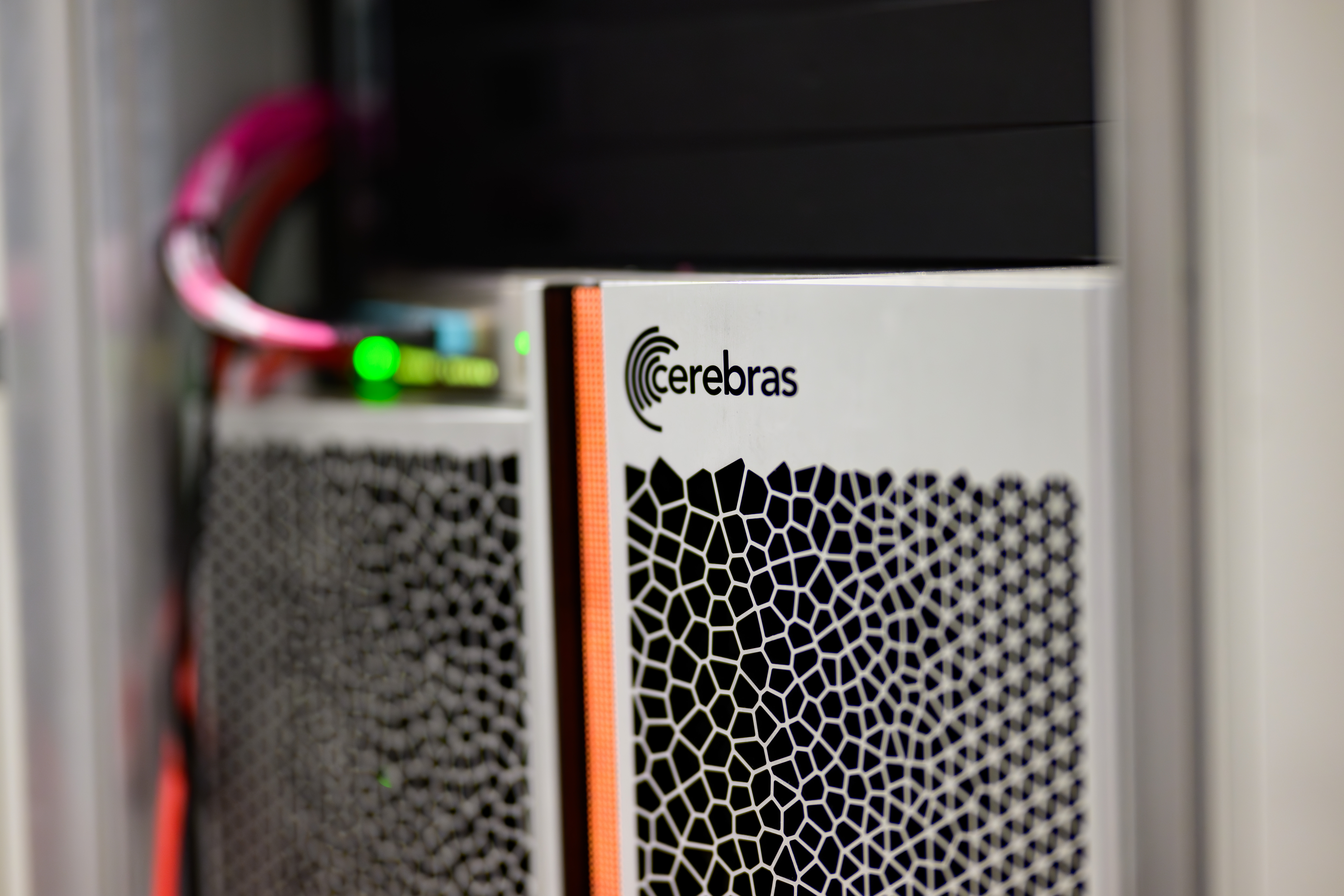 Cerebras Raises IPO Range to $150 to $160, Hot AI Chip Stock Looks Very Expensive