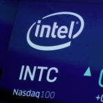 Intel Keeps Its Winning Streak Going With Apple Chip Deal. Good Time to Buy Near Its All-Time High?