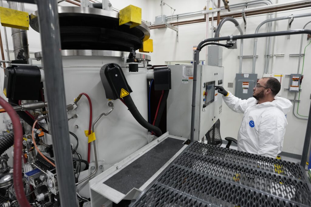 Amazon-Backed X-Energy: High-Risk AI Nuclear Stock Looks Overvalued After Strong IPO