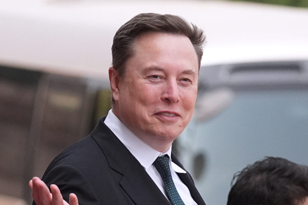 The ‘Bank of Elon’ Is Live: What It Means for SpaceX (SPCX) Investors