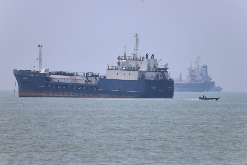 U.S.-Iran Deal Reopens Strait of Hormuz: What It Means for Oil Stocks, Energy Markets, and Your Portfolio
