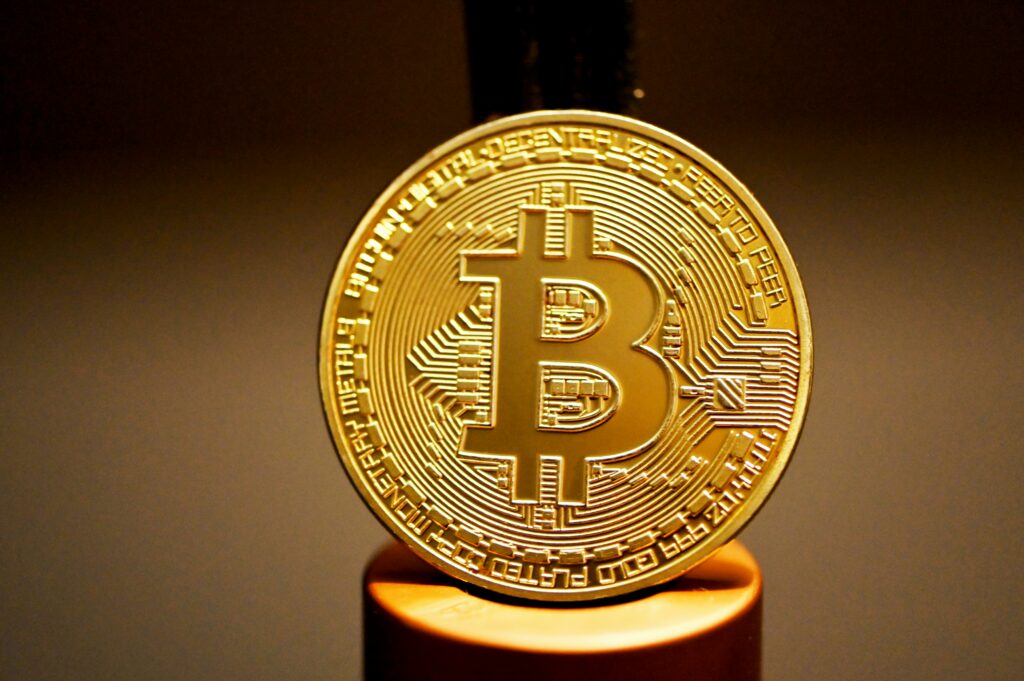 BlackRock’s Bitcoin Income Fund Is Paying an Eye-Popping 12% Yield Right Now. Is It Too Risky?