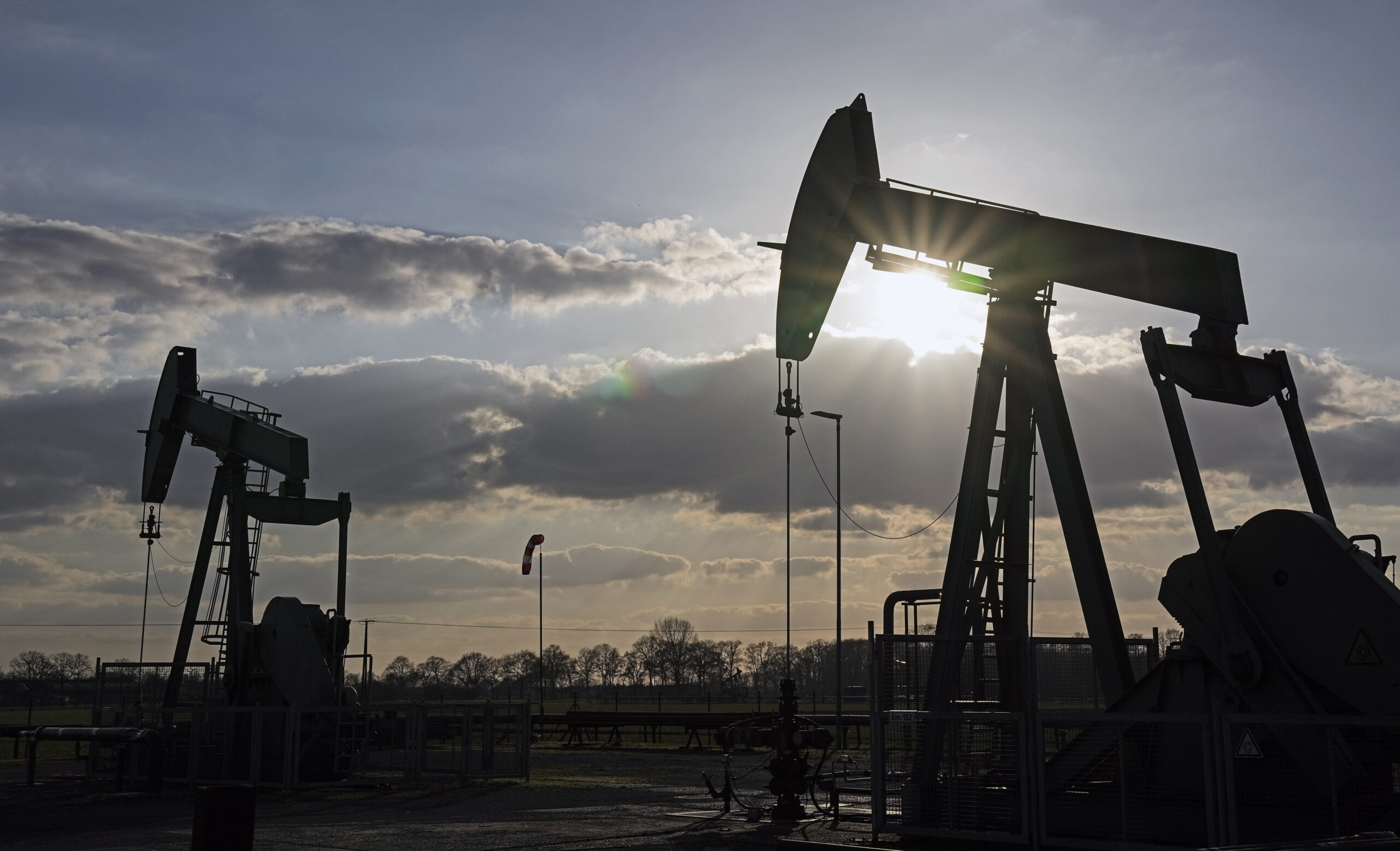 Is It Too Late to Buy Oil Stocks? Here’s What the Options Market Says Happens Next