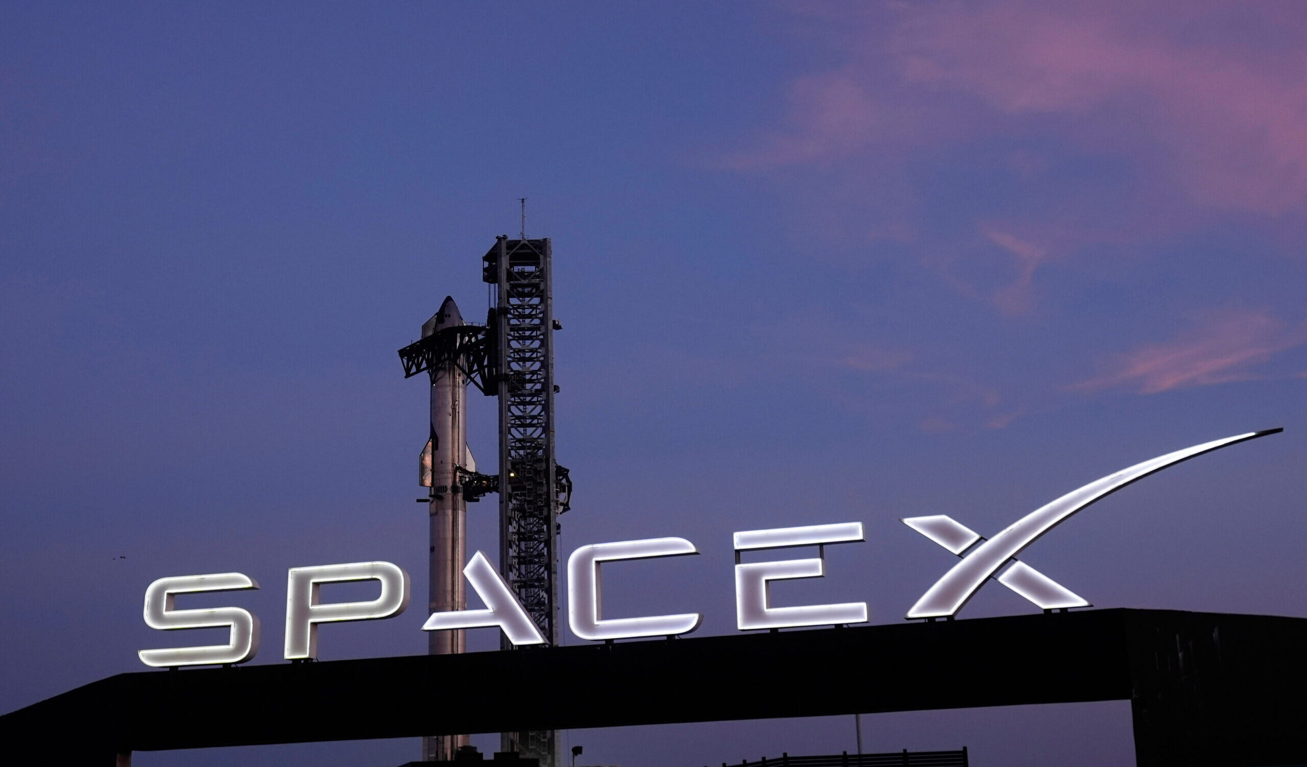 3 Reasons SpaceX’s Stock Could Plummet Another 50%