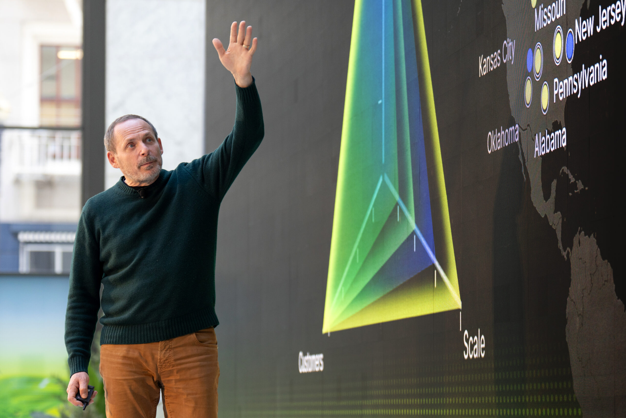 4 Top Neocloud Stocks: How CoreWeave, Nebius, TeraWulf, and IREN Are Financing the AI Boom
