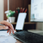 The Habits of Successful Investors: How They Stay Steady When Markets Fall