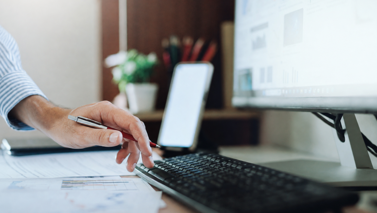 The Habits of Successful Investors: How They Stay Steady When Markets Fall